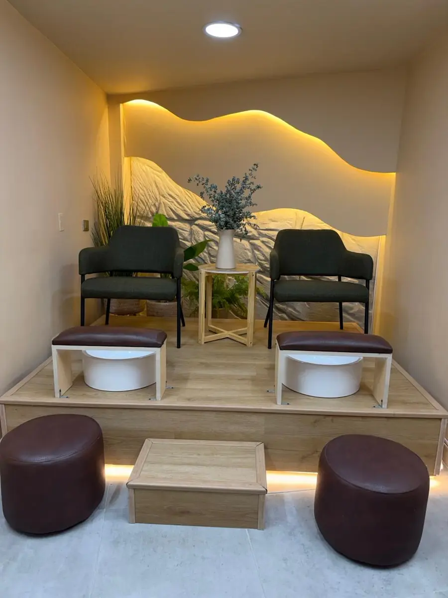 Pedicure spa Belén Medellín — Lunea Estudio